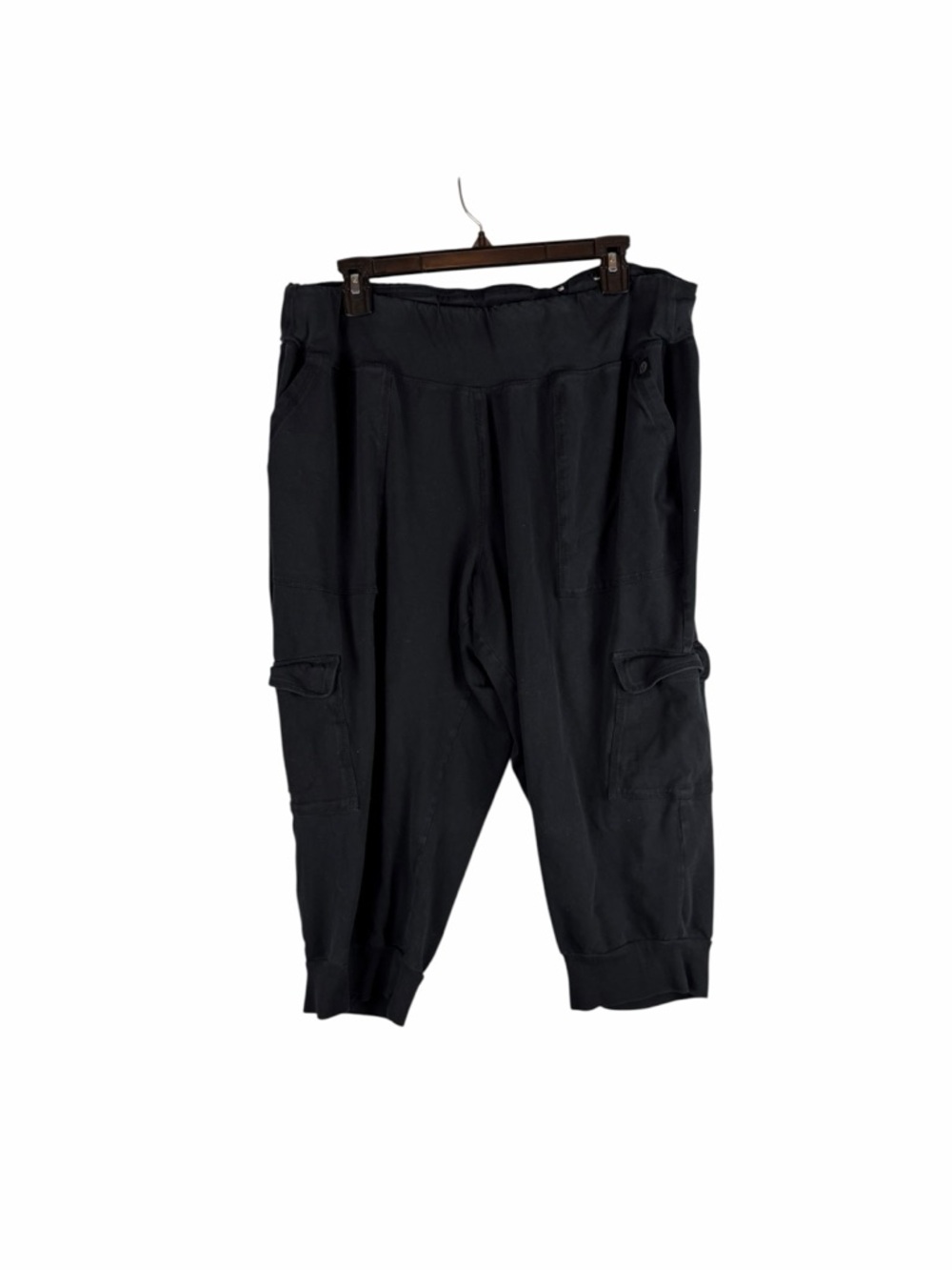 LIVI Lane Bryant Black Cargo Capri Jogger Pants Plus Size 18/20
